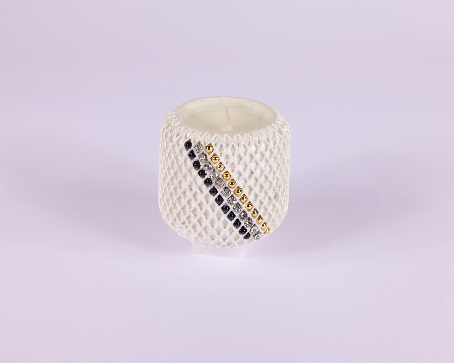 Diamond Lattice Candle